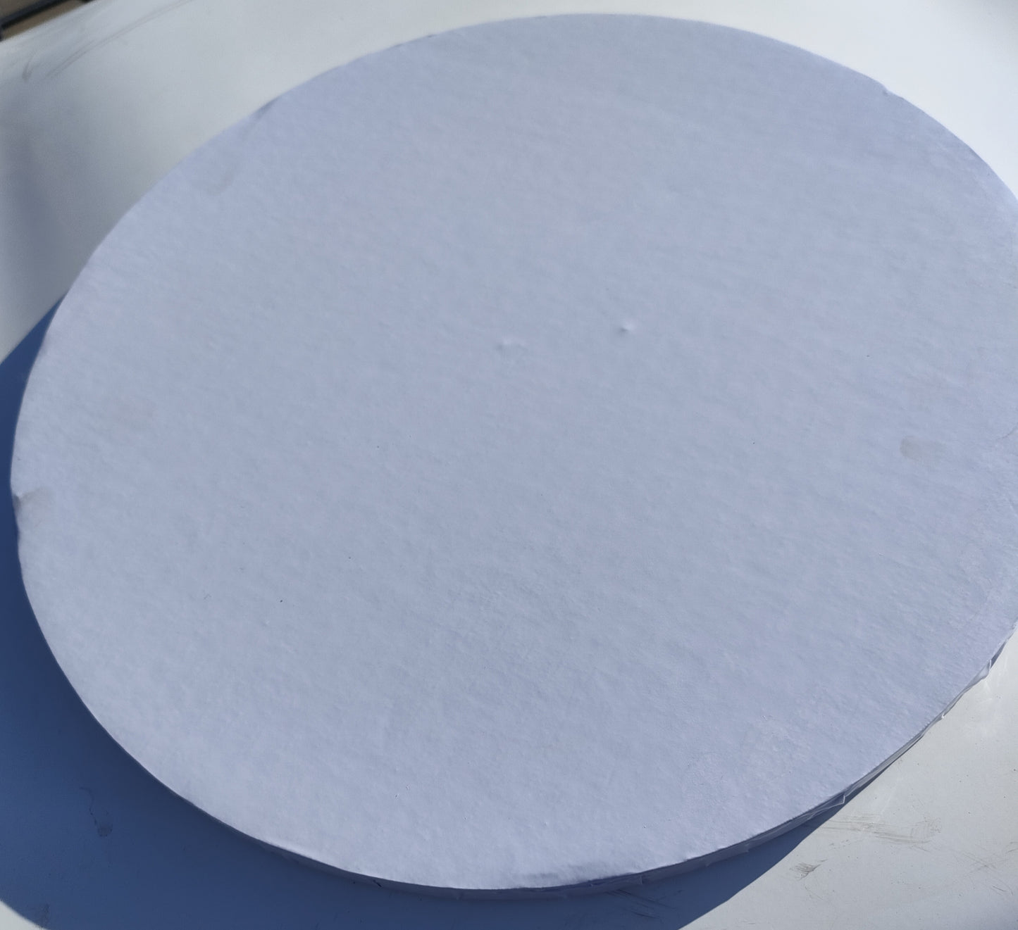 Size 10 Round White Thick board